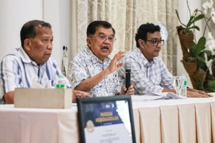 Jusuf Kalla Nasihati Jokowi Terkait Polemik Ijazah
