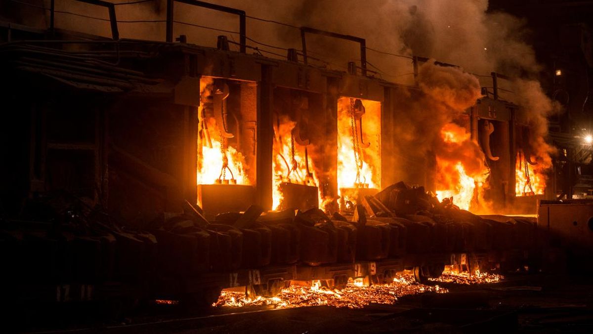 Kebakaran Hanguskan 8 Ruang Kelas SDN di Buru Maluku