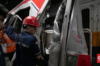 Kecelakaan Kereta Bekasi: Kepala Argo Bromo Tabrak Gerbong KRL
