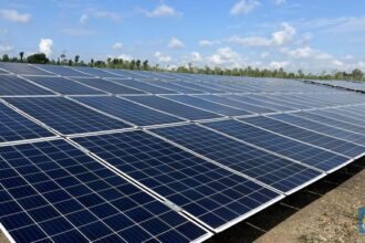 Kementerian ESDM Susun Strategi Capai PLTS 100 Giga Watt