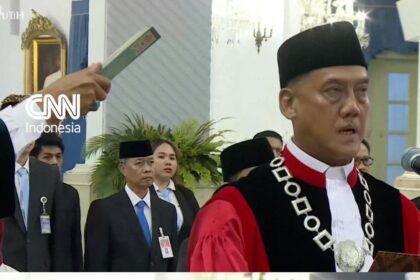 Liliek Prisbawono Resmi Jabat Hakim Konstitusi
