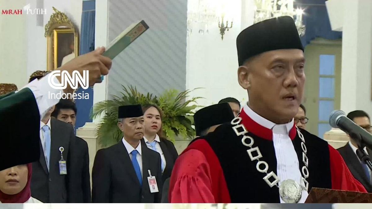 Liliek Prisbawono Resmi Jabat Hakim Konstitusi