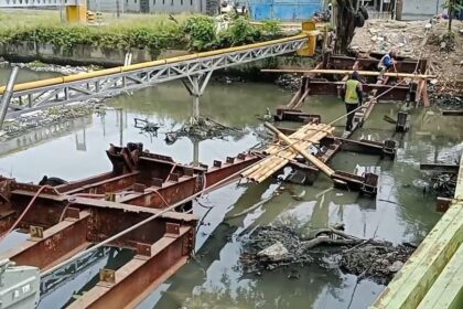 Pembongkaran Rel Sejarah Sukalila di Cirebon Tuai Kontroversi