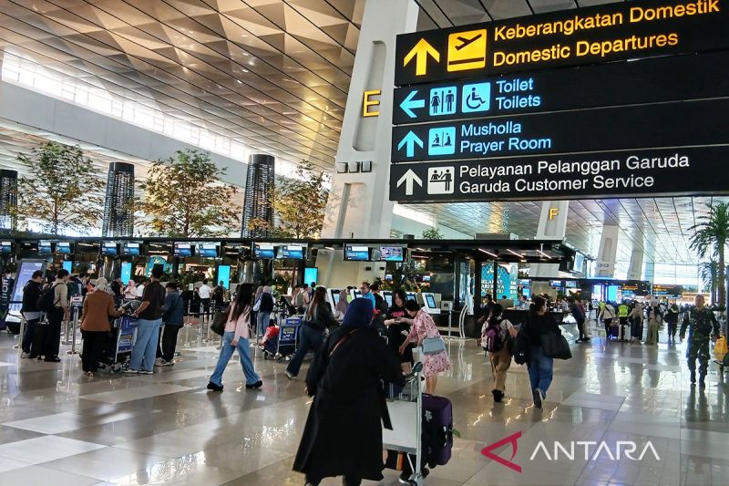 Penerbangan di Bandara Soetta Kembali Normal Pasca Cuaca Buruk