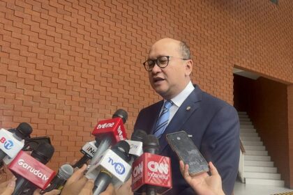 Rosan Roeslani Pastikan Solusi Pembayaran Utang Whoosh ke Cina Ditemukan