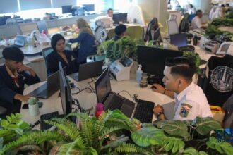 Sanksi Berat Menanti ASN Liburan Saat WFH