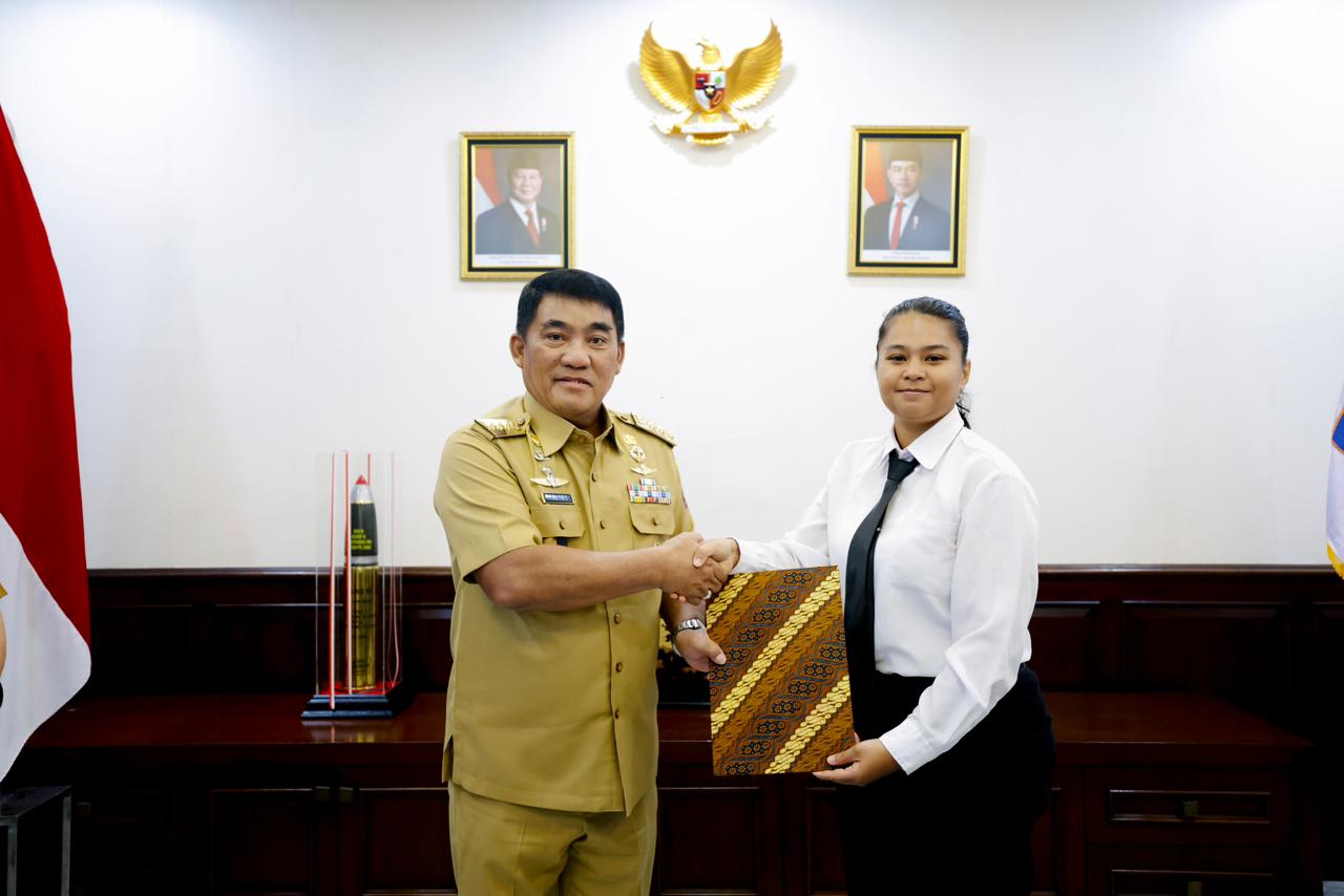 Komitmen bangun SDM, Yulius Selvanus lepas putra-putri terbaik Sulut magang di Jepang