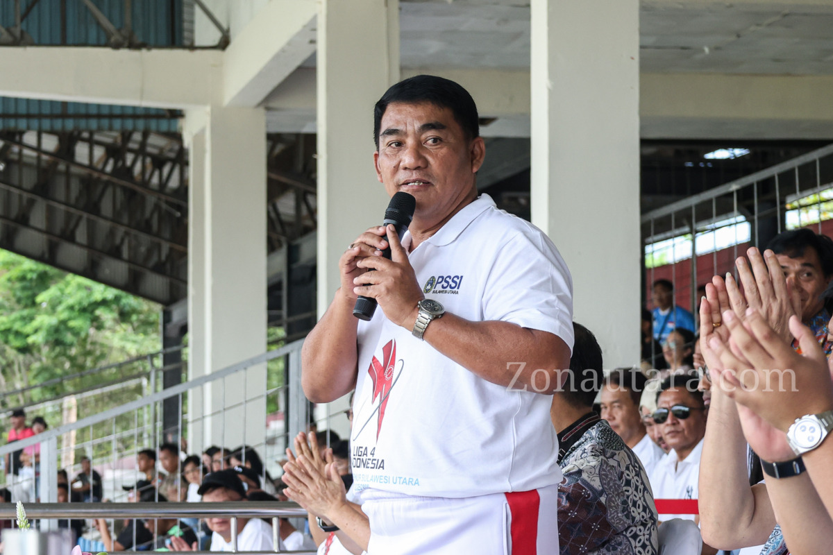 FOTO: Yulius Selvanus resmi membuka kompetisi Liga 4 Sulut 2026
