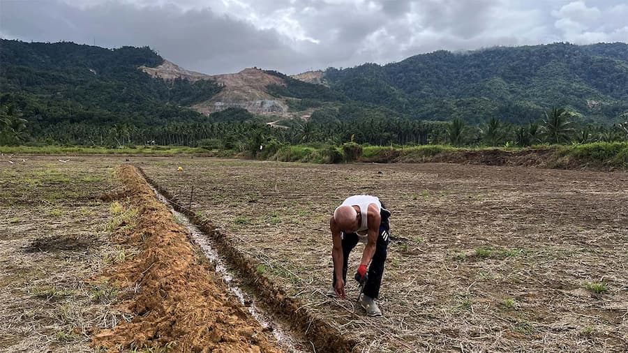 Tambang di Hulu, Sawah di Hilir — Desa Bakan, Kecamatan Lolayan