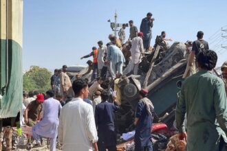24 Orang Tewas dalam Ledakan di Rel Kereta Pakistan