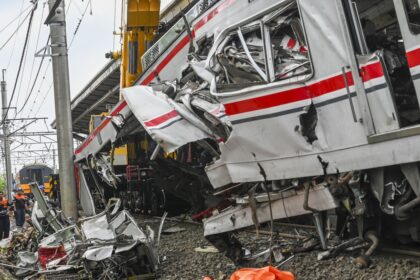 31 Saksi Diperiksa Terkait Kecelakaan KRL dan KA Argo Bromo di Bekasi Timur