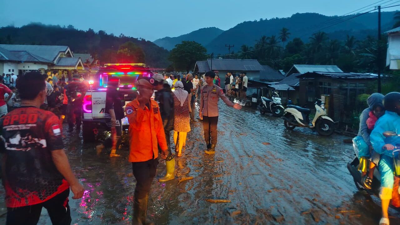 Banjir bandang terjang empat desa di Bolaang Mongondow