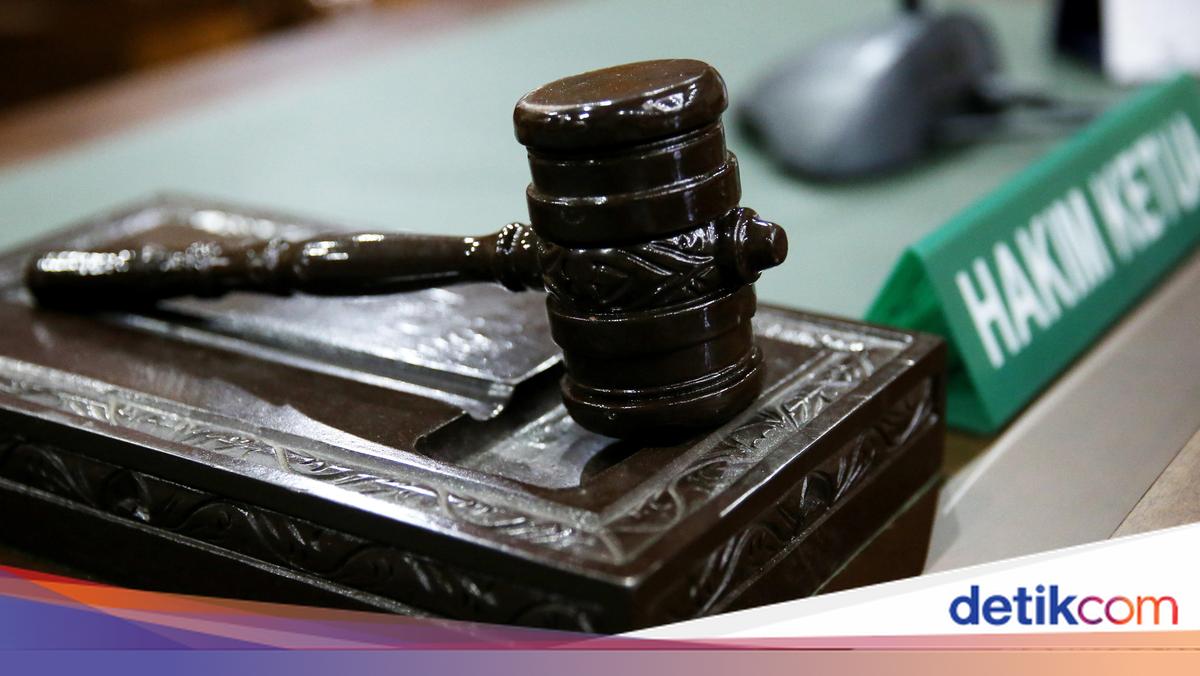 8 Terdakwa Korupsi Minyak Mentah Dihukum 4 hingga 6 Tahun Penjara
