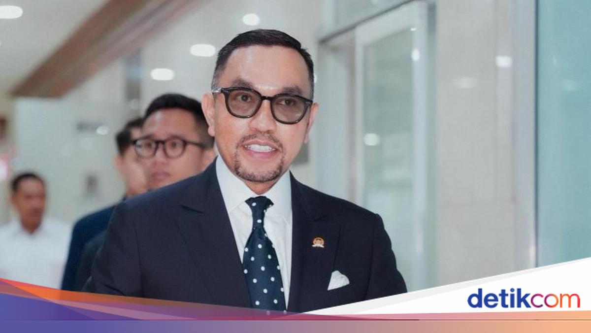 Ahmad Sahroni Dukung Polri Tetap di Bawah Presiden