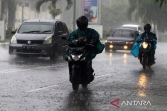 BMKG Prakirakan Hujan di Banyak Kota Besar Indonesia Sabtu Ini