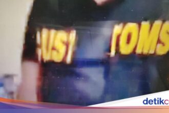 Bea Cukai Tegal Razia Rokok Ilegal di Warung Madura