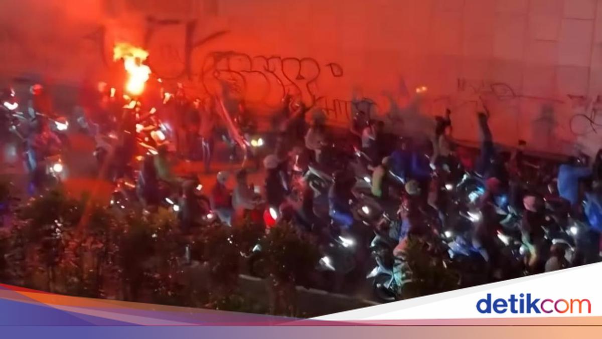 Bentrokan Suporter Sepak Bola di Bogor, Dua Orang Masuk RS