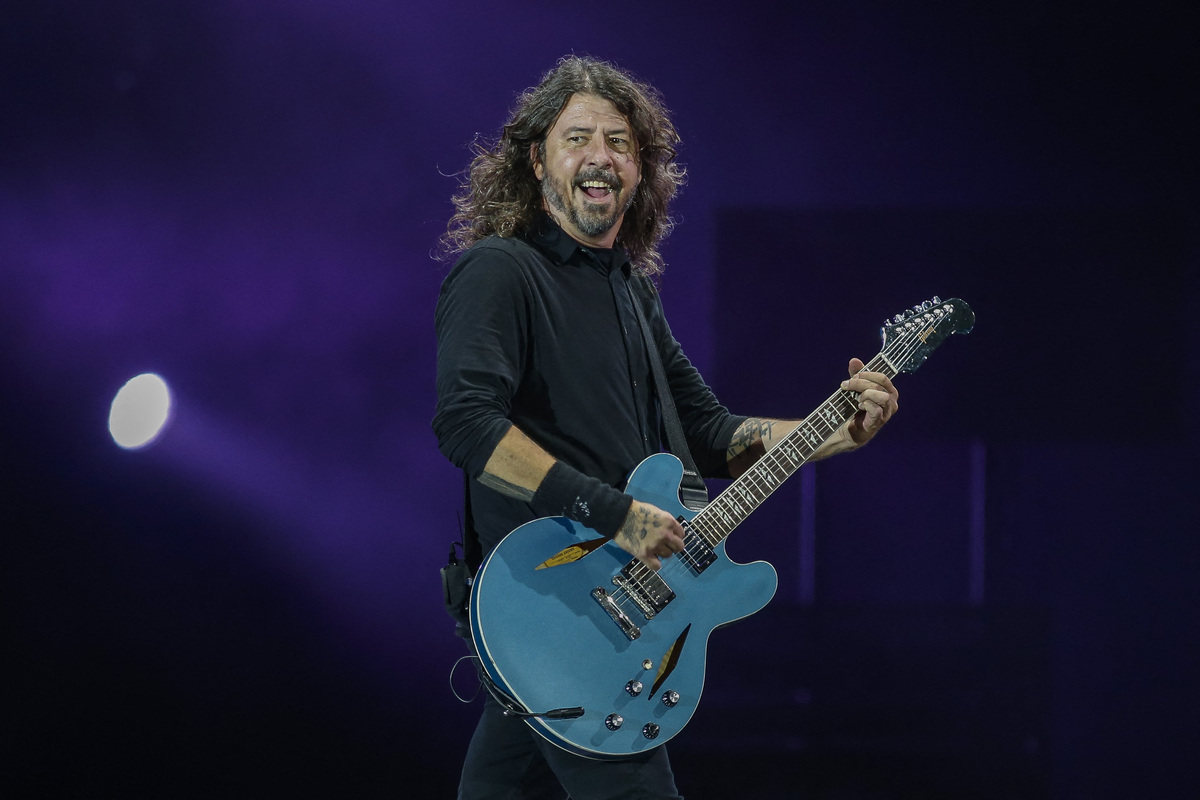 Dave Grohl Berupaya Rekonsiliasi Keluarga Usai Skandal Anak di Luar Nikah