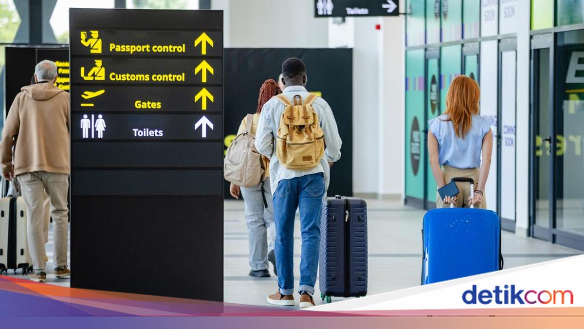 Dua WNA Terjatuh dari Lantai 3 Bandara Kuala Lumpur, Satu Meninggal