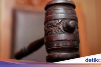 Eks Hakim PN Cilacap Terbukti Terima Suap, Diberhentikan dengan Hak Pensiun