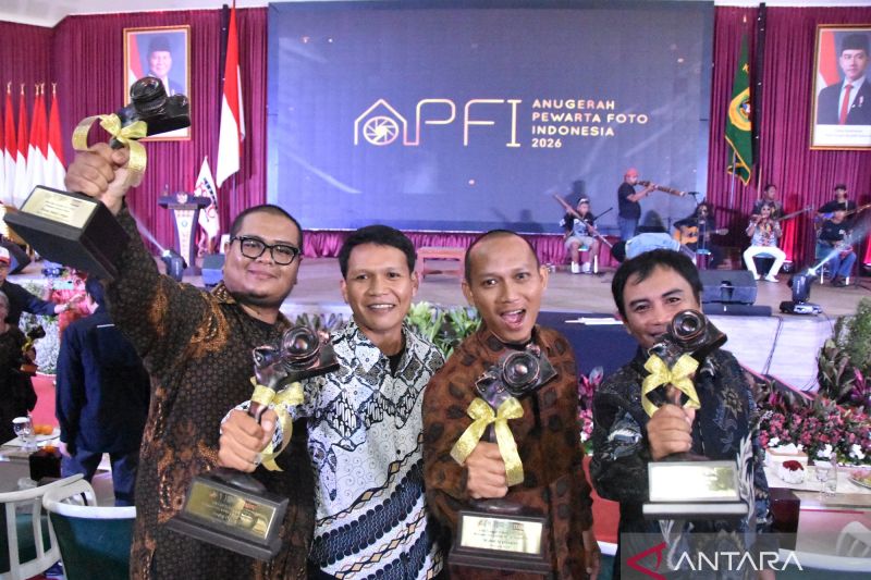 Empat Pewarta Foto Antara Sabet Penghargaan APFI 2026