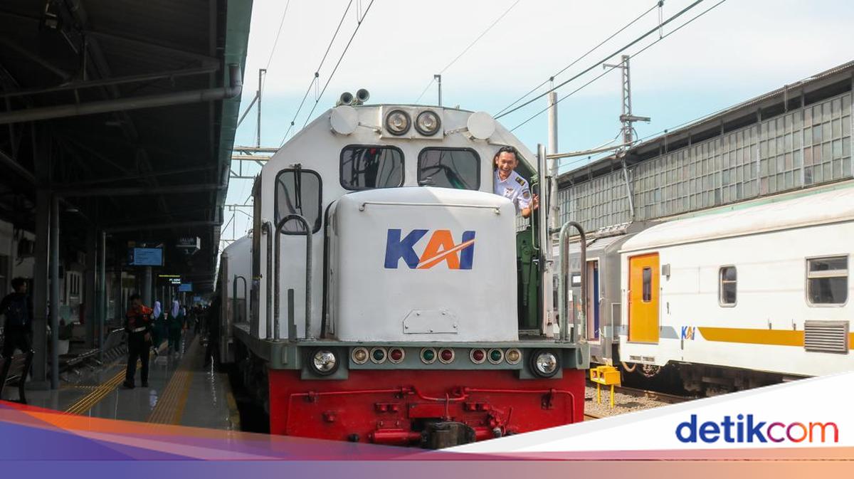 Gangguan Dua Lokomotif di Stasiun Senen, Kebanyakan KA Jarak Jauh Kembali Berangkat