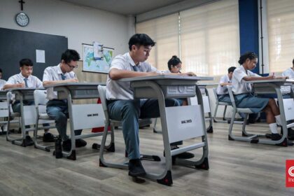 Gubernur Pramono Ancam Tindak Tegas Sekolah Swasta Gratis yang Tarik Biaya
