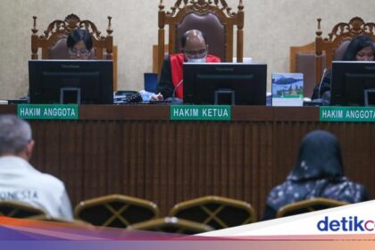 Hakim Larang Terdakwa Korupsi LNG Komentari Vonis