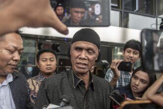 Hercules Mengaku Ditawari Ratusan Miliar untuk Tidak Dukung Prabowo