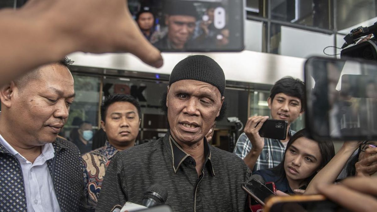 Hercules Mengaku Ditawari Ratusan Miliar untuk Tidak Dukung Prabowo
