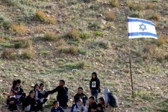 Israel Paksa Warga Palestina Bongkar Makam Ayah, PBB Kecam Keras