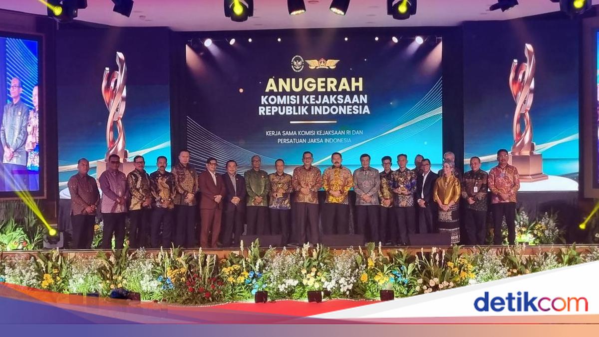 Jaksa Agung Harapkan Anugerah Komjak Tidak Hanya Seremonial