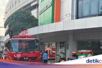 Kebakaran Gedung Jantung RSUD dr Soetomo, Satu Pasien Wafat