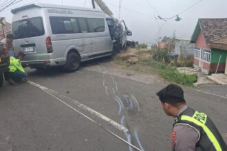 Kecelakaan Beruntun di Bromo, 9 Turis Singapura Alami Luka