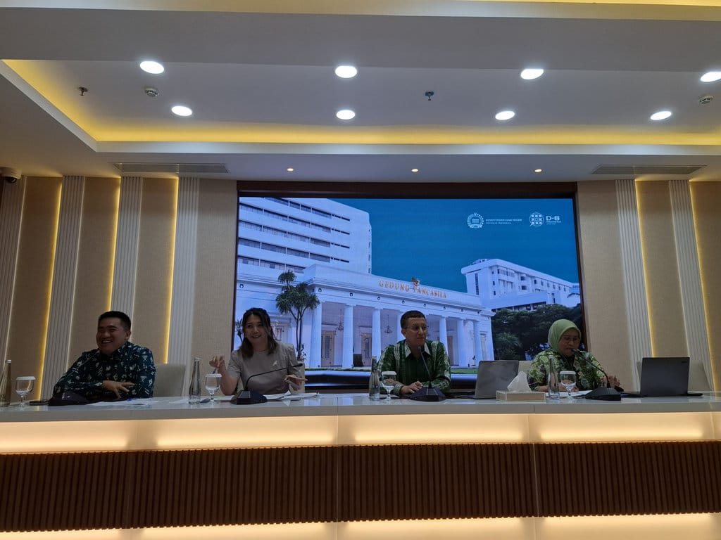 Kemlu Prioritaskan Keselamatan WNI Relawan GSF di Israel