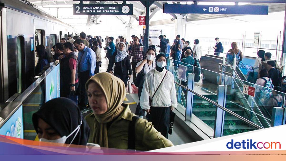 Kepadatan Terurai, Operasional Stasiun MRT Lebak Bulus Kembali Normal