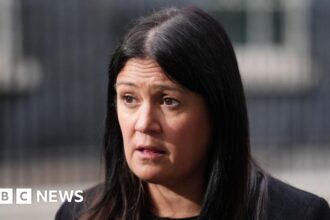 Keputusan Pribadi Starmer untuk Berjuang di Kontes Kepemimpinan