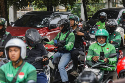 Komisi Ojol Direduksi Menjadi 8%, Grab dan GoTo Siap Mengikuti