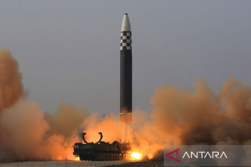 Korea Utara Uji Coba Sistem Rudal Jelajah dan Balistik Terbaru
