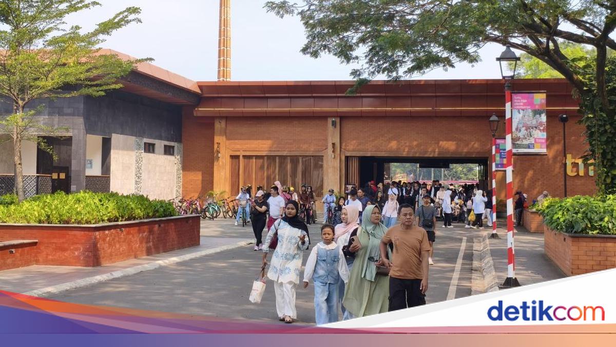 Libur Kenaikan Yesus Kristus, TMII Dipenuhi Pengunjung