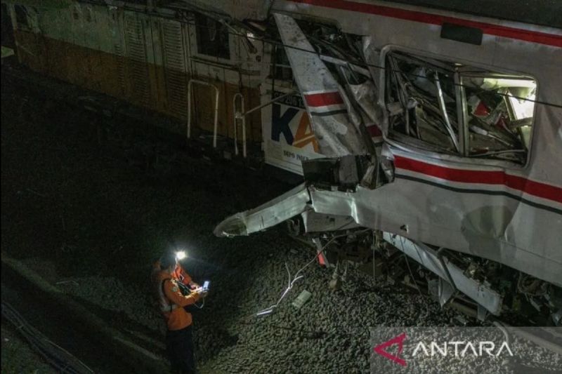 Menhub Tunggu Hasil Investigasi KNKT Insiden Bekasi Timur