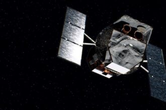 NASA Terjunkan Robot LINK untuk Selamatkan Teleskop Swift