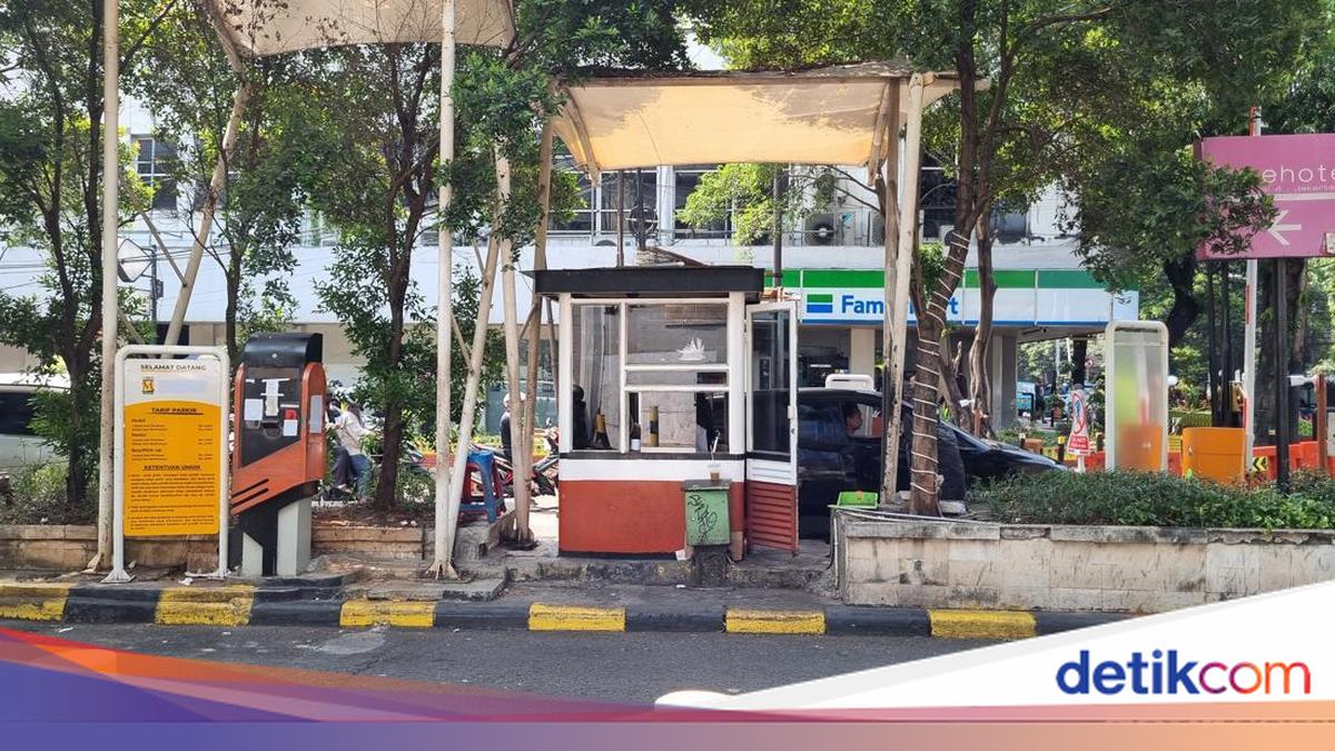 Operasional Parkir Blok M Square Kembali Normal Usai Segel Dibuka