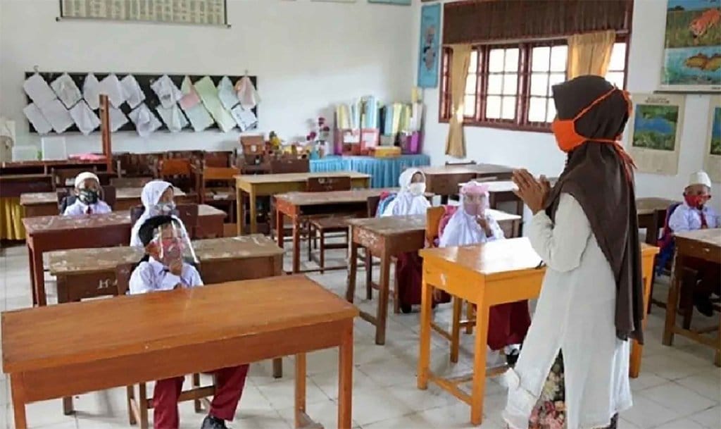 P2G Mendesak Pemerintah Tak Pecat 200 Ribu Guru Honorer