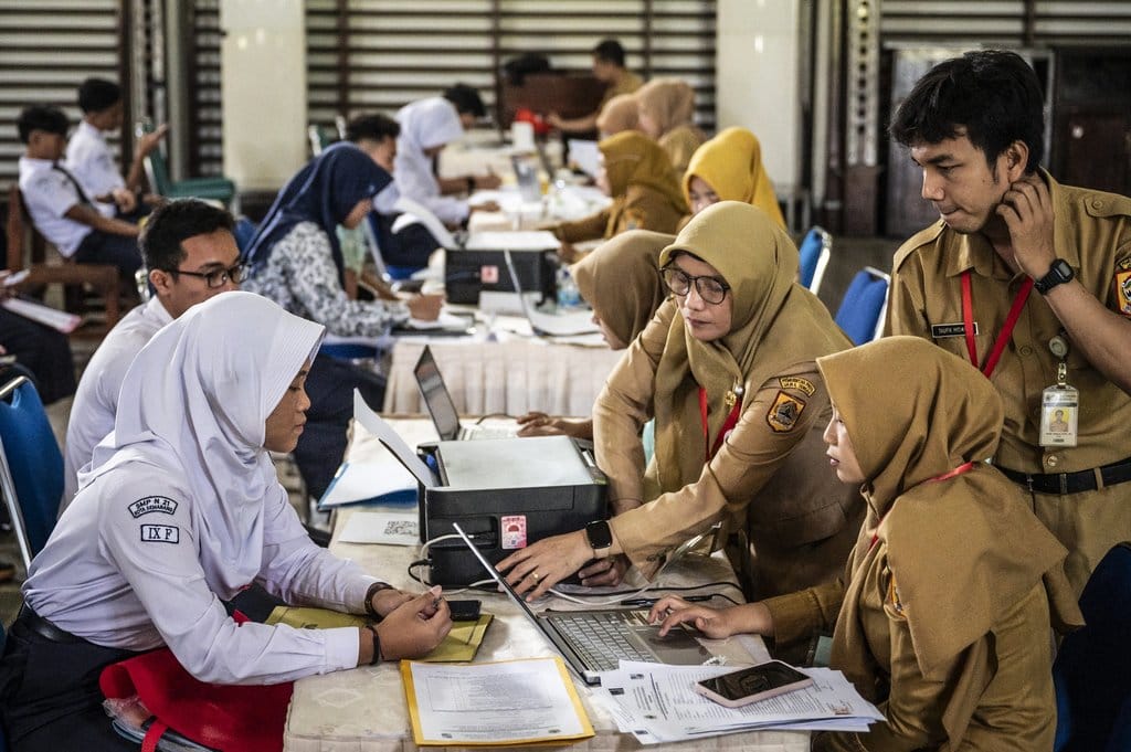 PDF Juknis SPMB SMA Jateng 2026: Jalur dan Kuota Dijelaskan