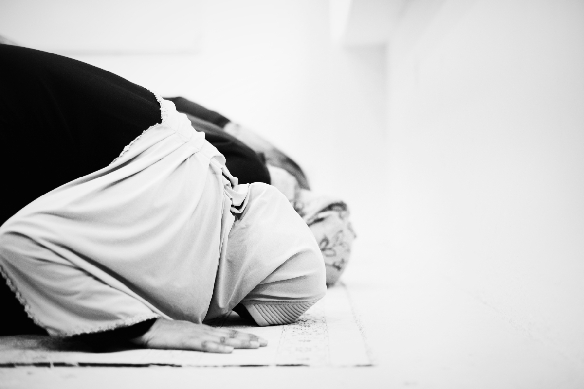 Panduan Lengkap Doa Sujud Terakhir dalam Sholat Taubat