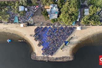 Pelaksanaan Salat Iduladha di Pantai Ancol Berlangsung Khidmat
