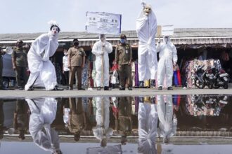 Penangkapan Pocong Jadi-jadian Viral di Tangerang