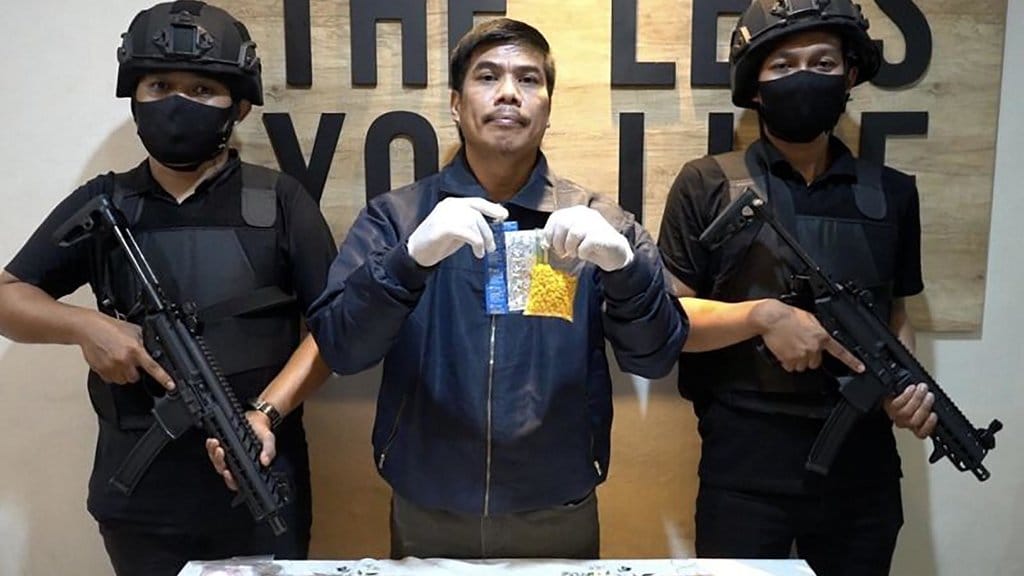 Penggerebekan Warung Sembako di Jagakarsa, Polisi Sita Ribuan Obat Ilegal