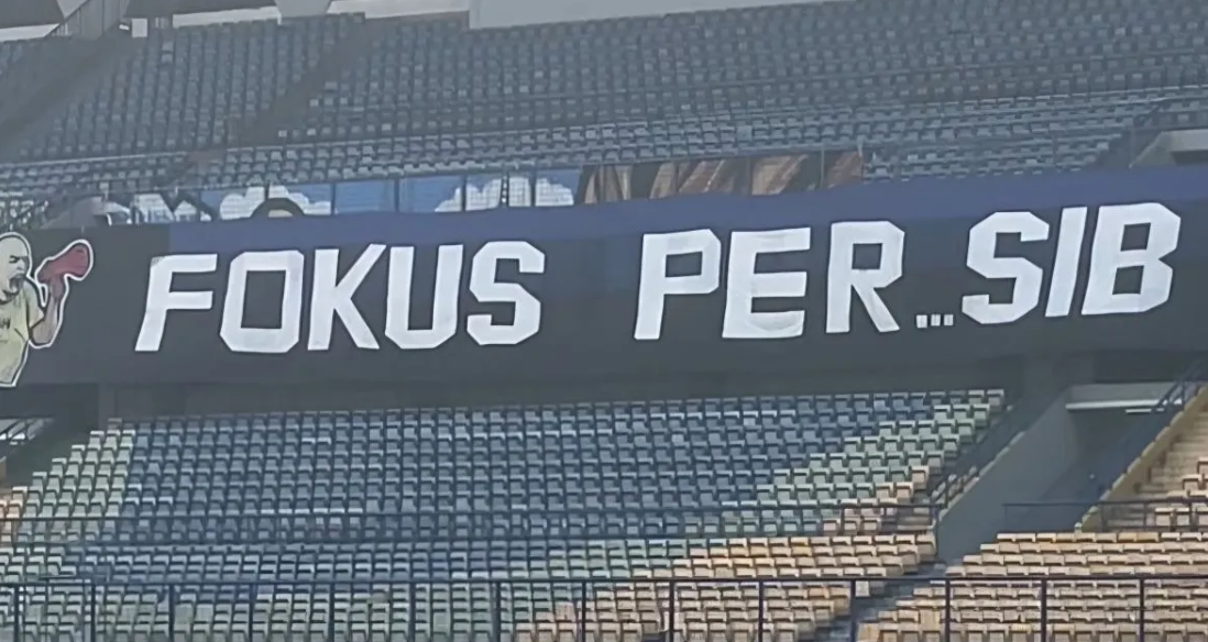 Persib Bandung Selangkah Lagi Raih Juara Super League 2025/2026